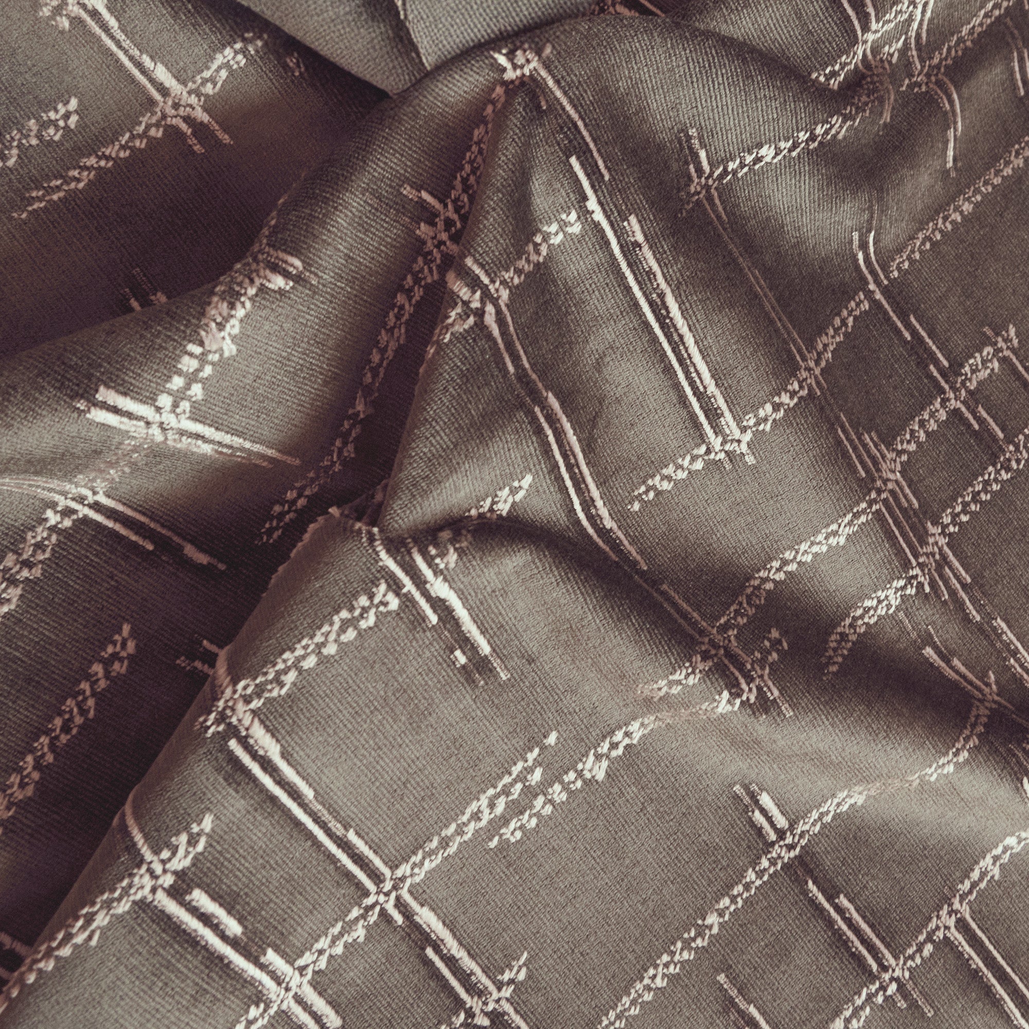 Jacquard Velvet 1 Tortoise