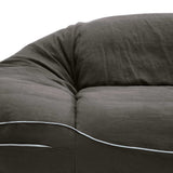 Clever Details: Inbuilt Pockets for Convenience