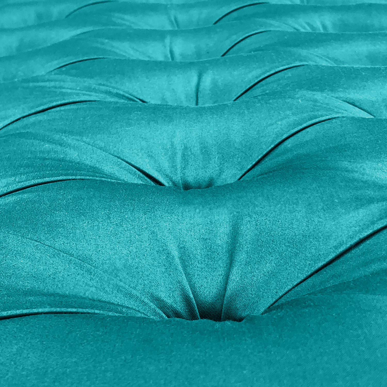 Time-Honored Capitonné Style Upholstery