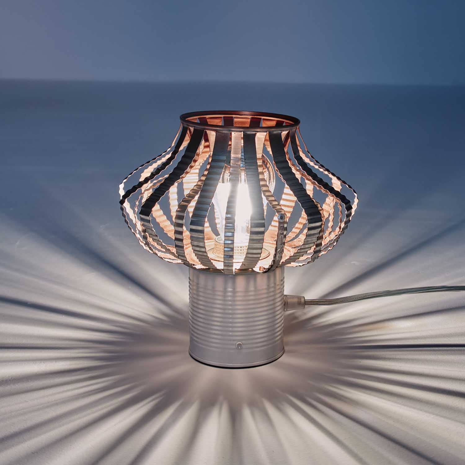 Artistic Lighting: Little Big Crown Tiny Lamp