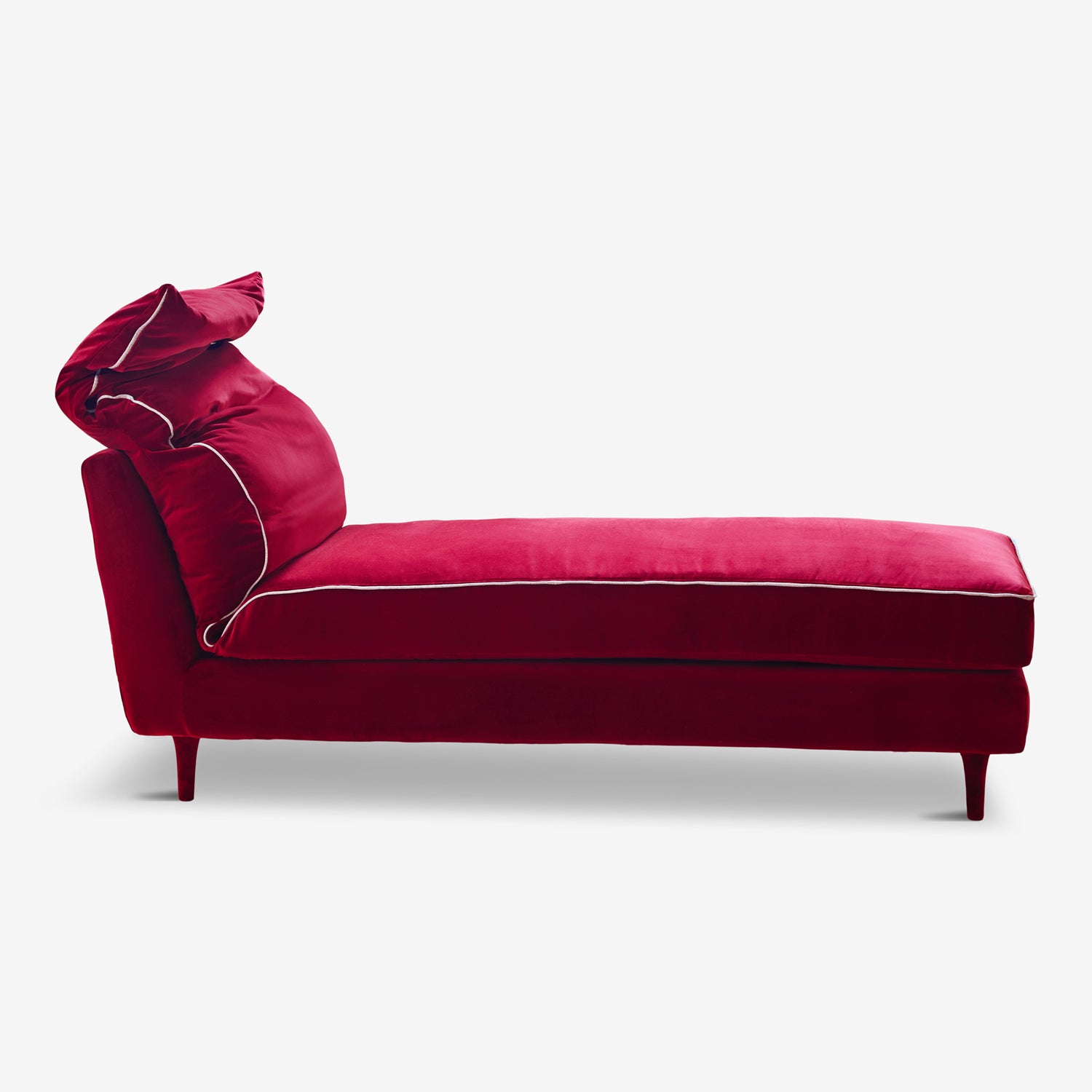 Variable backrest doubles as an additional cushion.