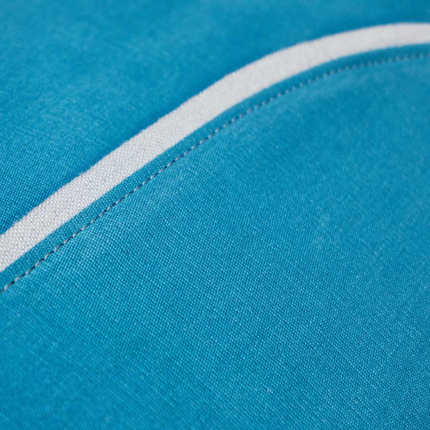 Minimalistic Design in Two Sizes