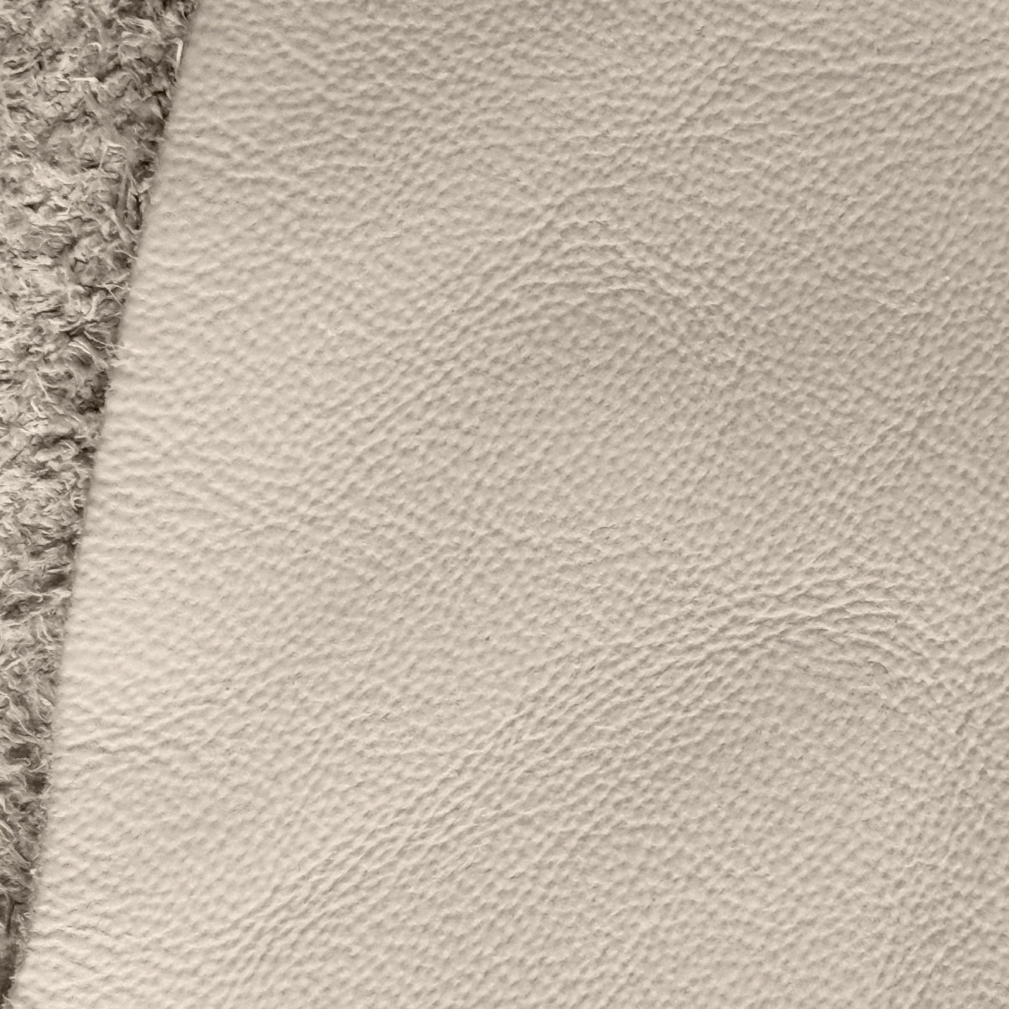 Leather 61 Almond Milk