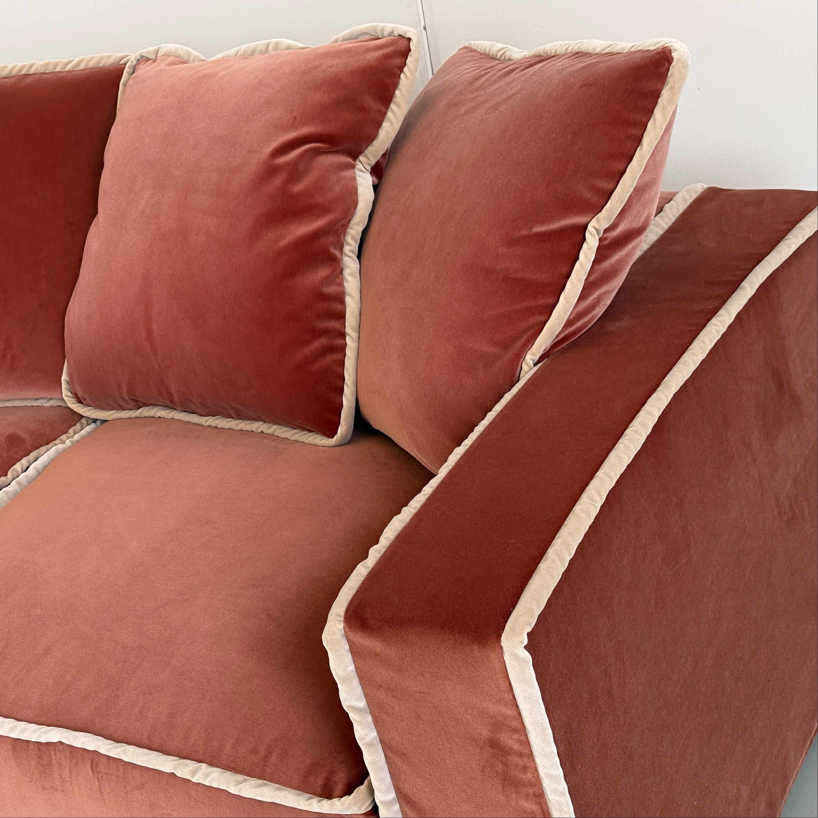 Rafaella 2-Sitzer-Sofa