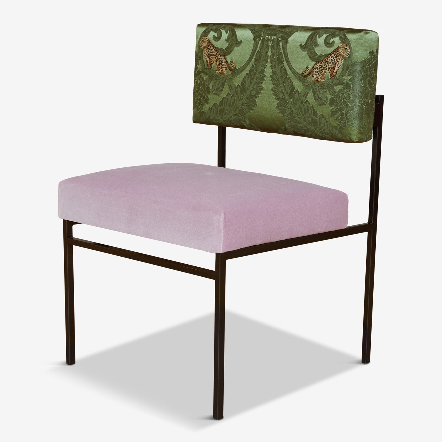 Eco-friendly dining chair in velvet and silk fabrics