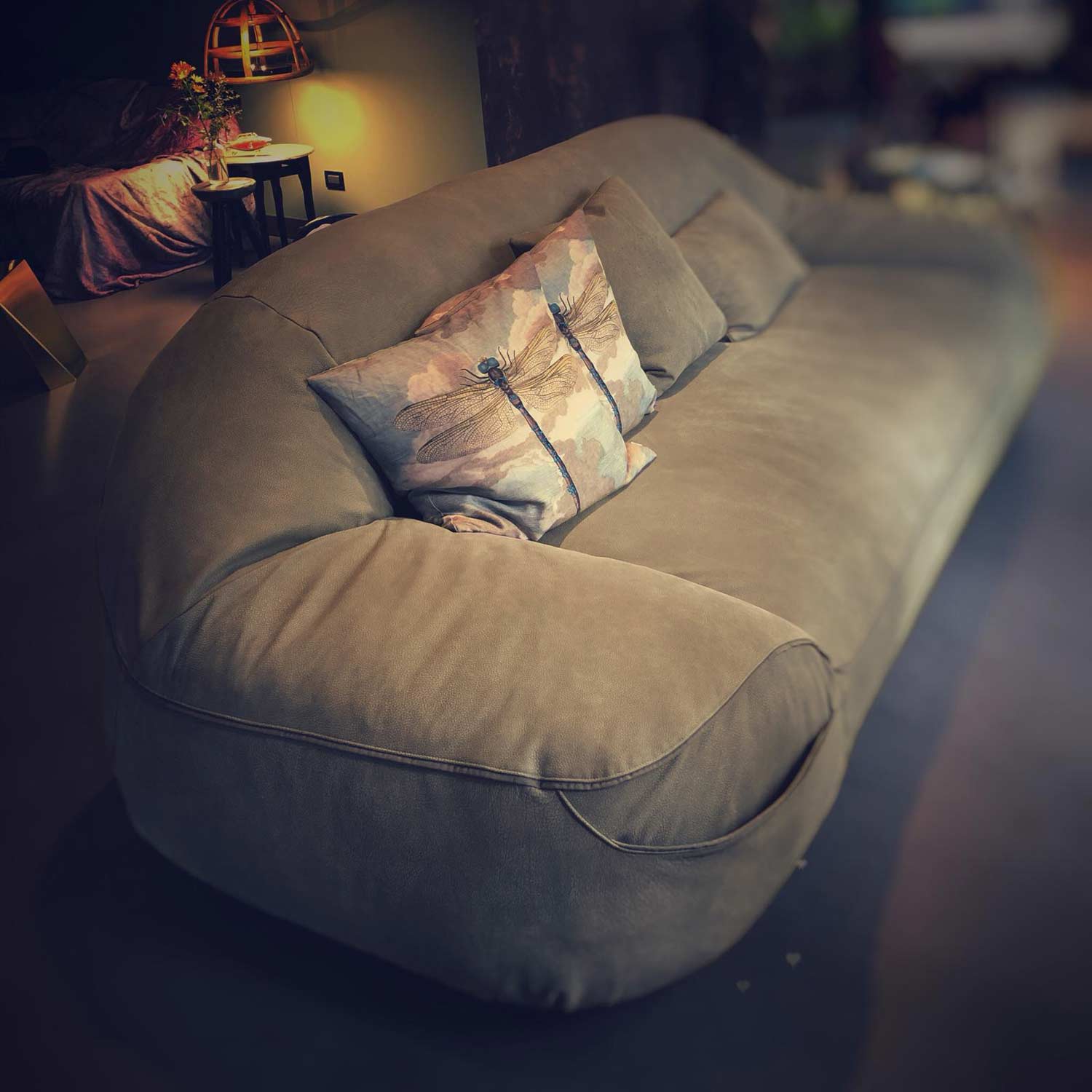 luxury chrome free leather sofa sustainable