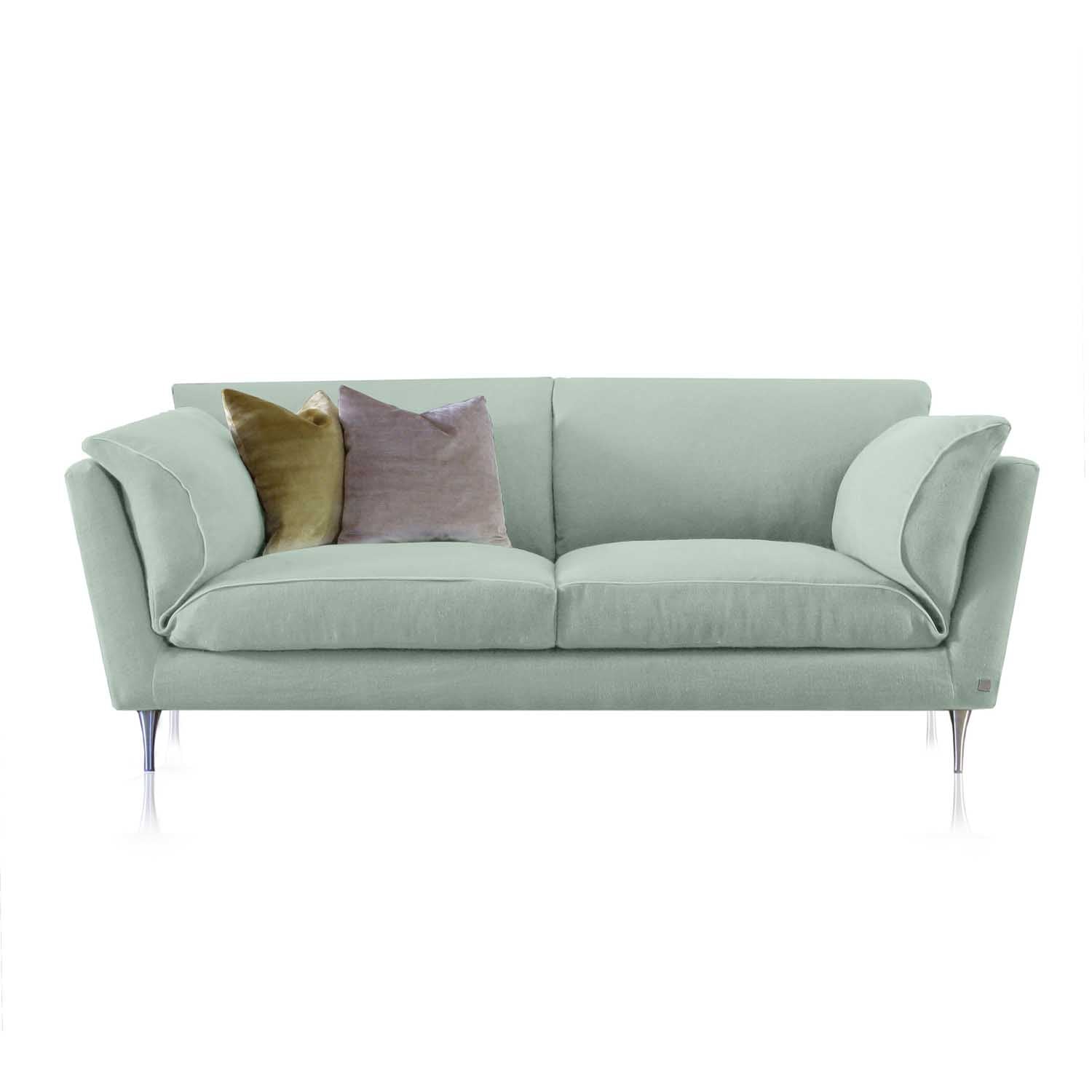 Class and Comfort Combined: Casquet Classic 2.5-Seater